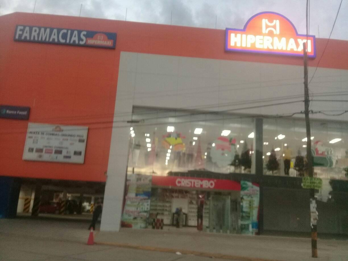 Terreno Avenida Chapare y Calle Venezuela Foto 2