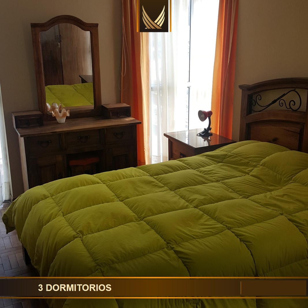 Departamento en AlquilerObrajes, calle 12 Av. Hector Ormachea, esq Plaza de la Loba 3 dormitorios 3 baños  Foto 4