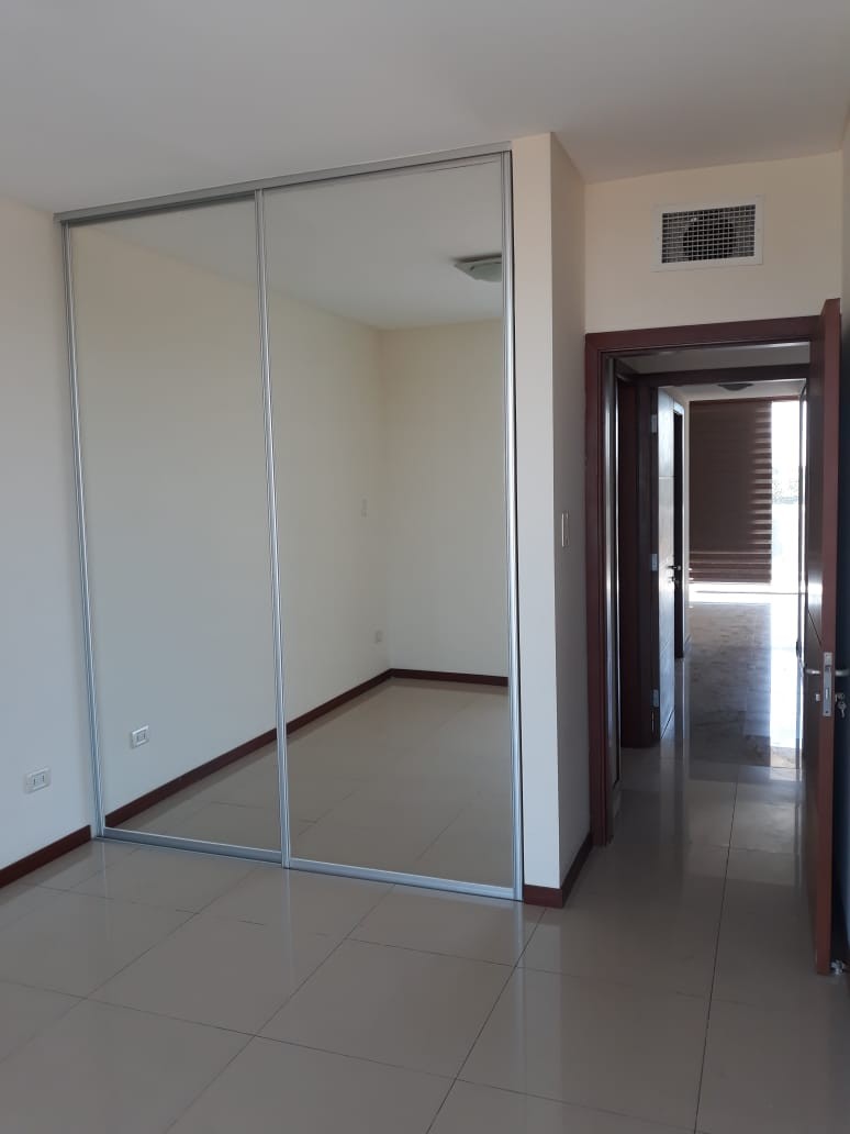 Departamento CONDOMINIO EQUIPETROL 2 en Canal Isuto entre 2do. y 3er. anillo Foto 21