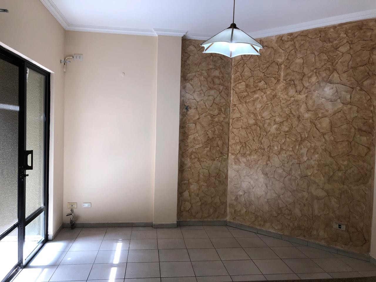 Departamento en Centro en Santa Cruz de la Sierra 1 dormitorios 1 baños  Foto 17