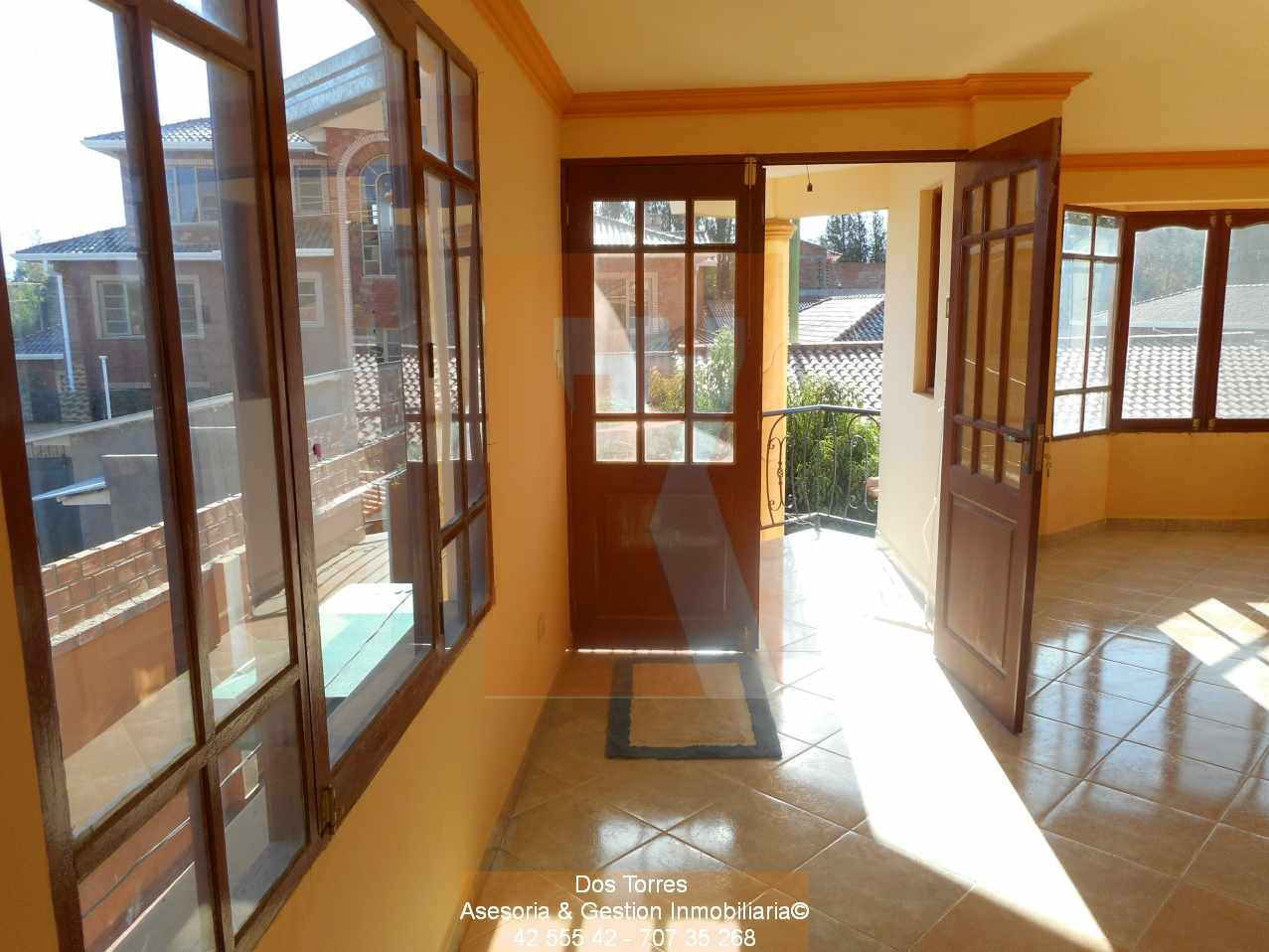 Casa en Tiquipaya en Cochabamba 10 dormitorios 4 baños 2 parqueos Foto 9