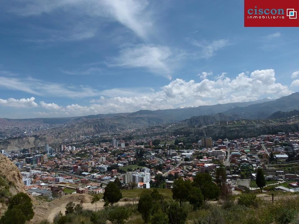 Terreno en Calacoto en La Paz    Foto 4