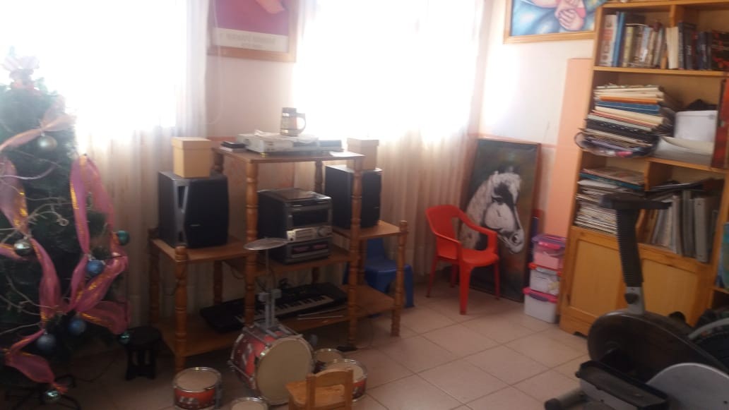 Casa en Sucre en Sucre 4 dormitorios 5 baños 2 parqueos Foto 6