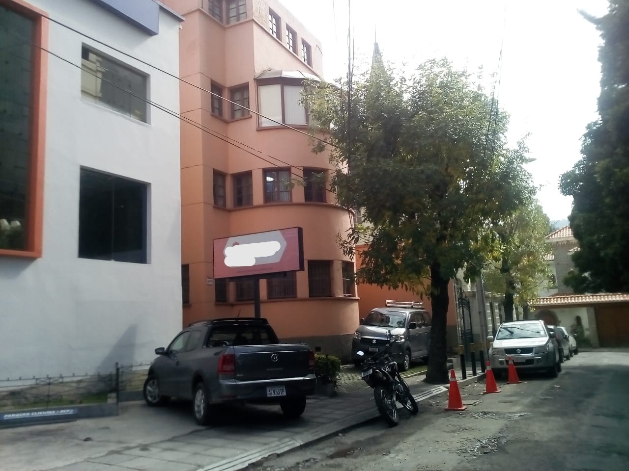Casa en San Jorge en La Paz 16 dormitorios 5 baños 1 parqueos Foto 1