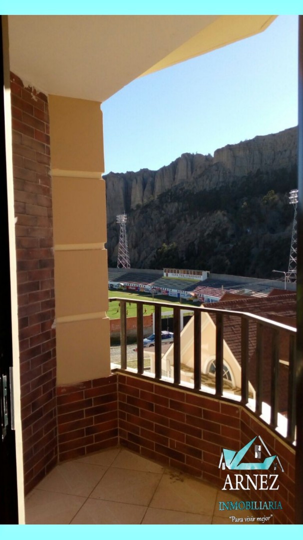 En Alquiler a $us 700 Foto 9