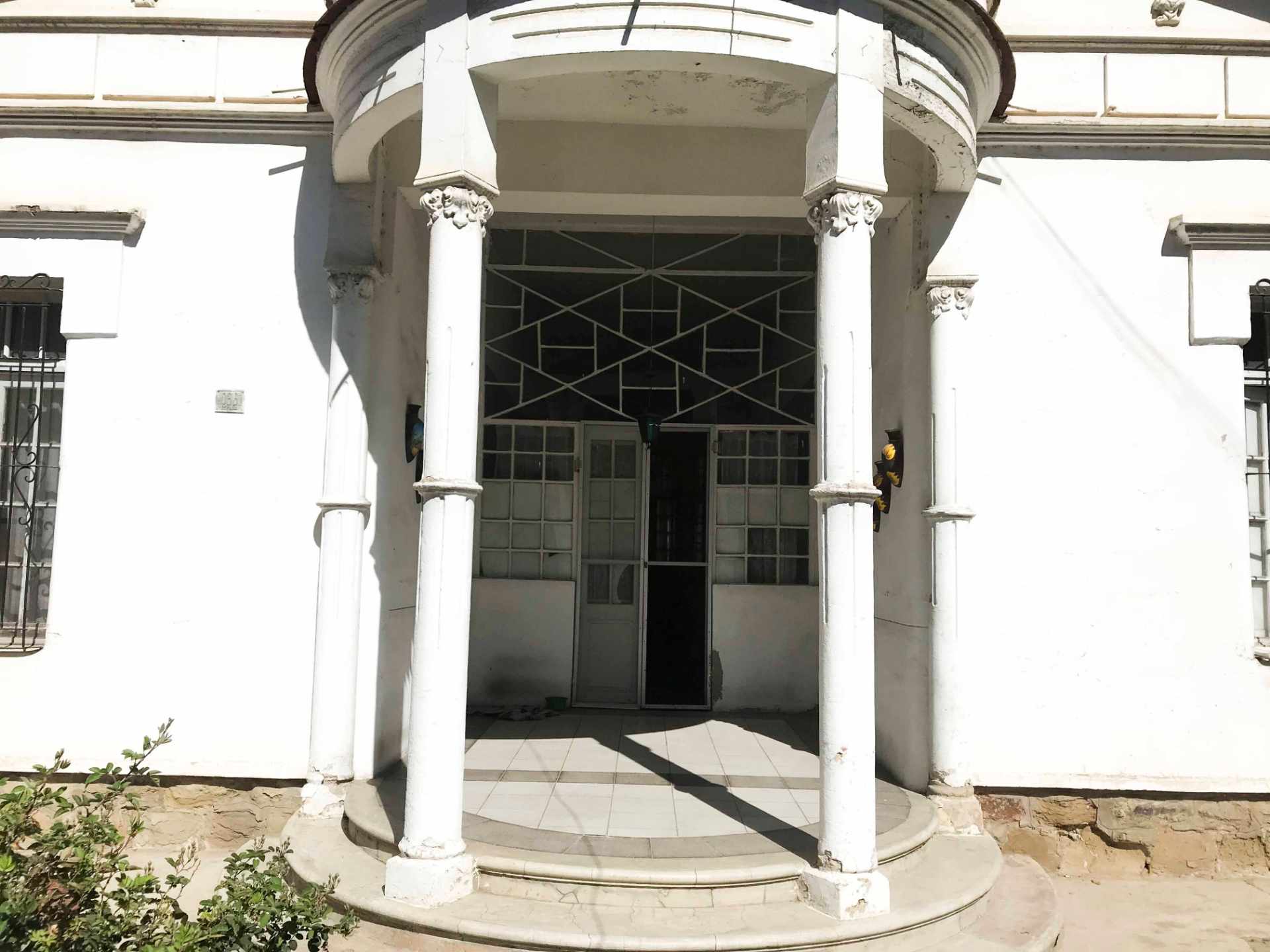 En Alquiler a $us 1,500 Foto 3