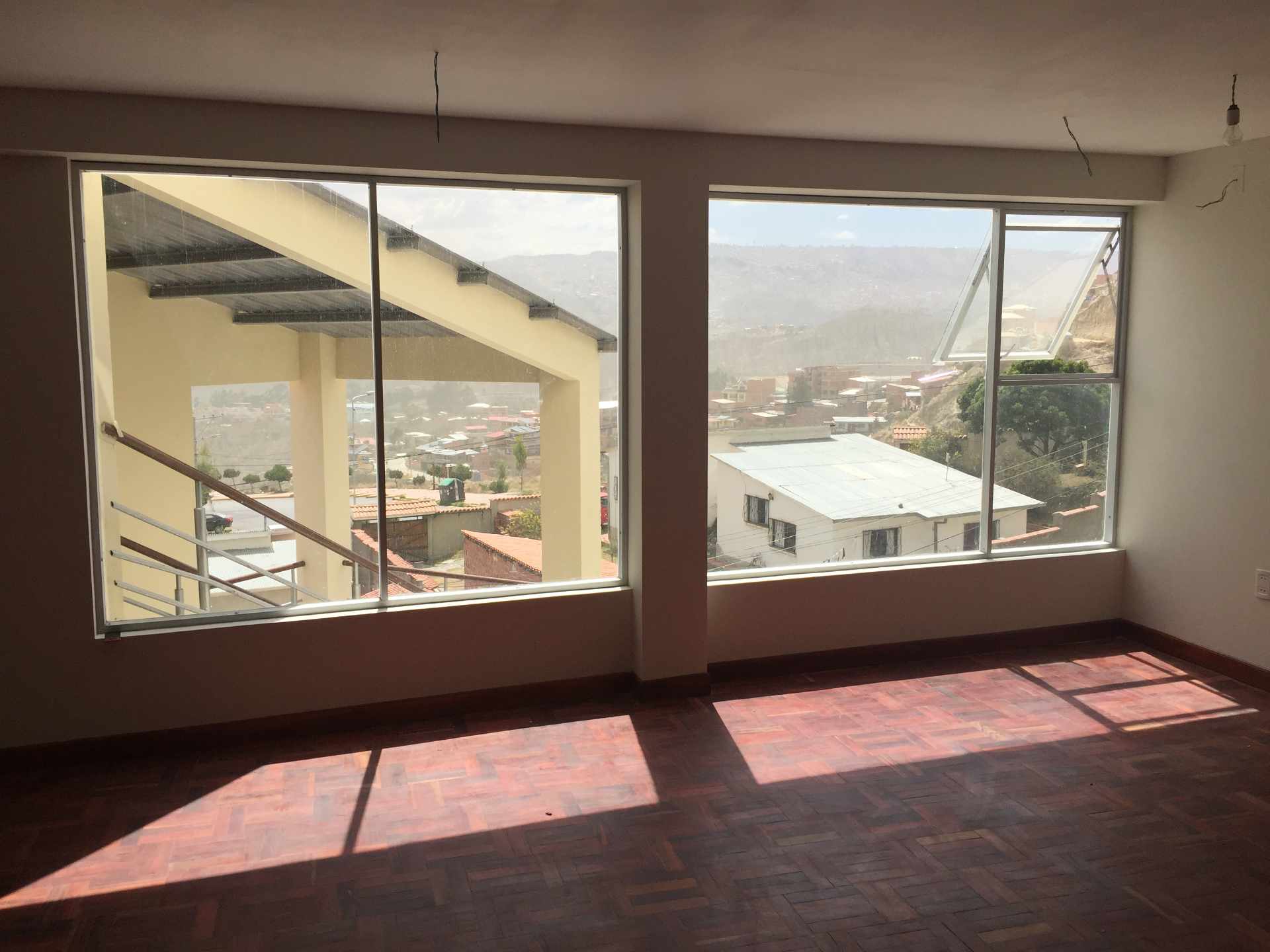 Departamento en Achumani en La Paz 3 dormitorios 3 baños 1 parqueos Foto 13