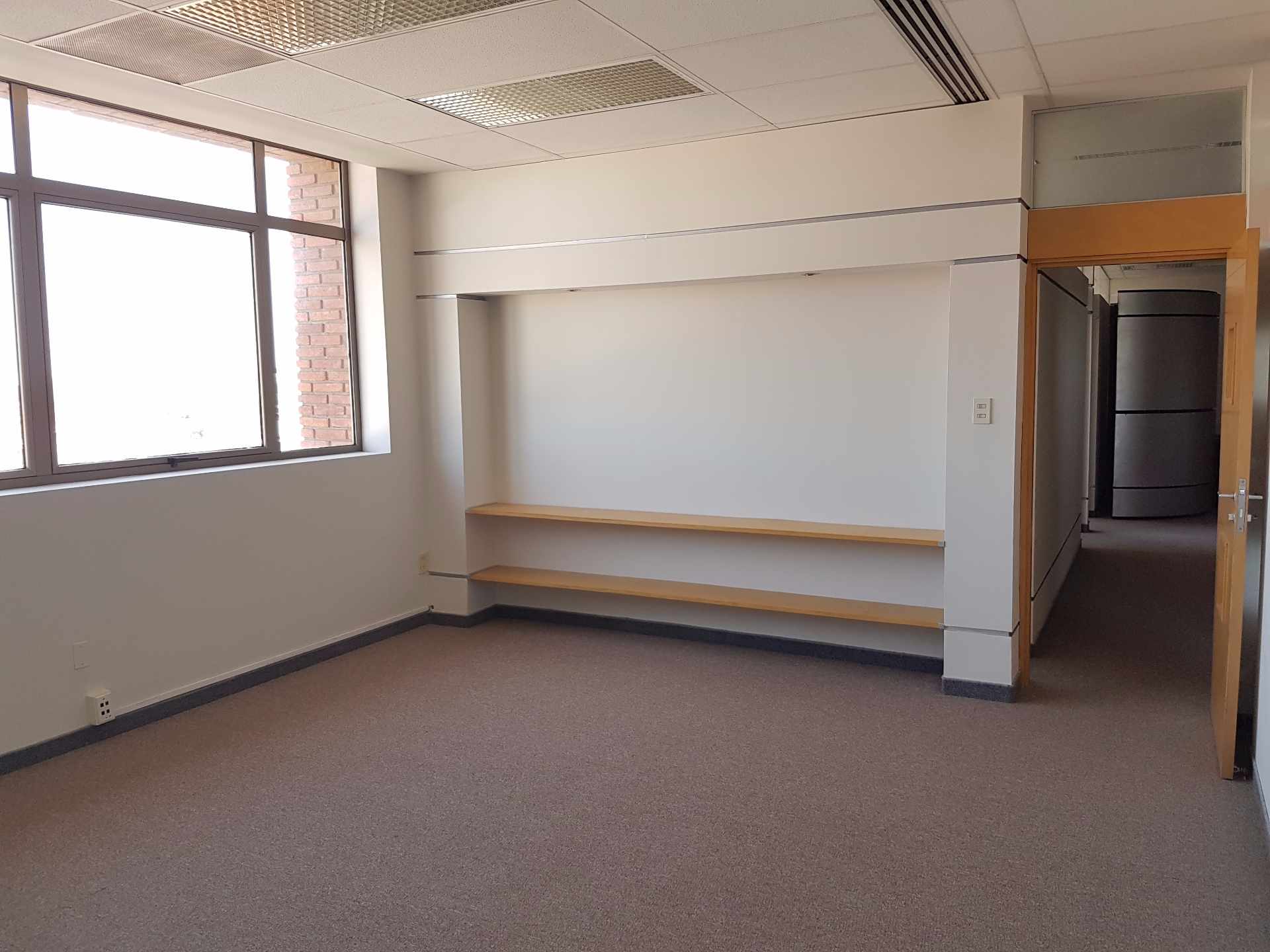 En Alquiler a $us 2,200 Foto 4