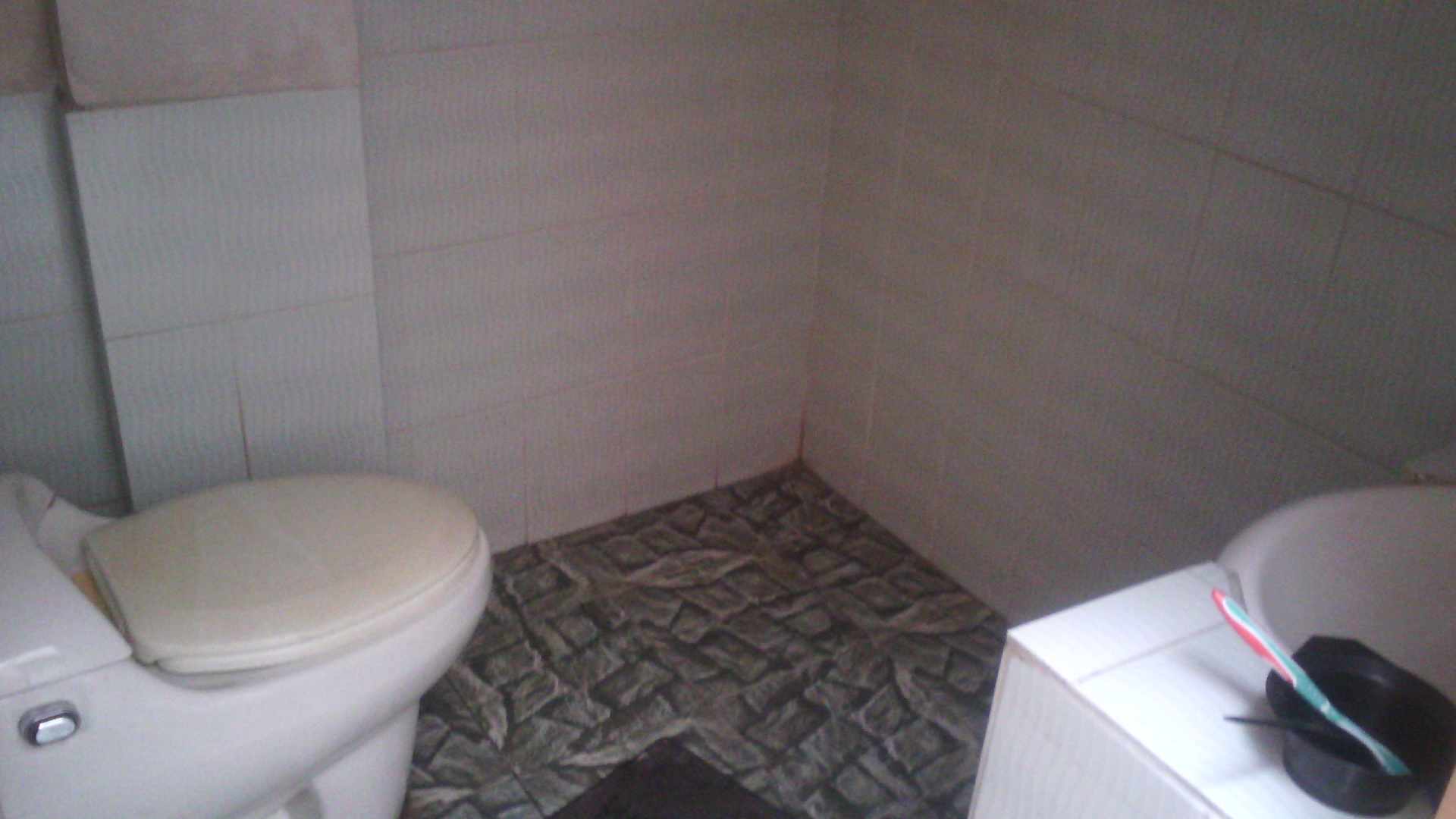 Casa en VentaAvenida Aroma, Villa Exaltación 2da. Sección 6 dormitorios 3 baños 1 parqueos Foto 3