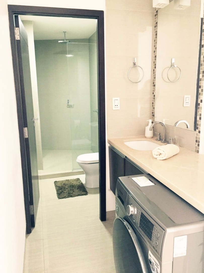 Departamento Edificio Torre Centrum dep 2 c , calle Cochabamba esquina av. Irala Foto 5