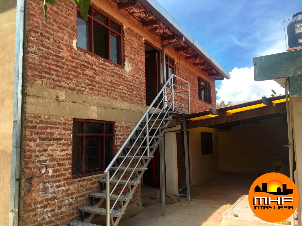 Casa en Jayhuayco en Cochabamba 4 dormitorios 2 baños 4 parqueos Foto 5