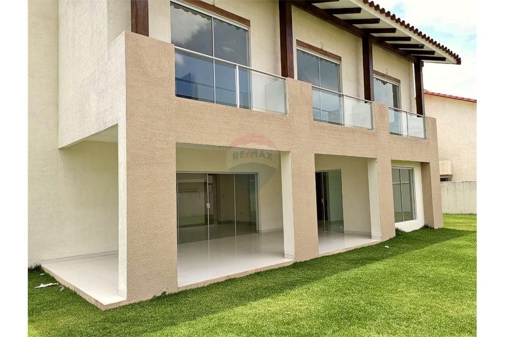 Casa en Urubó en Santa Cruz de la Sierra 5 dormitorios 5 baños 3 parqueos Foto 5