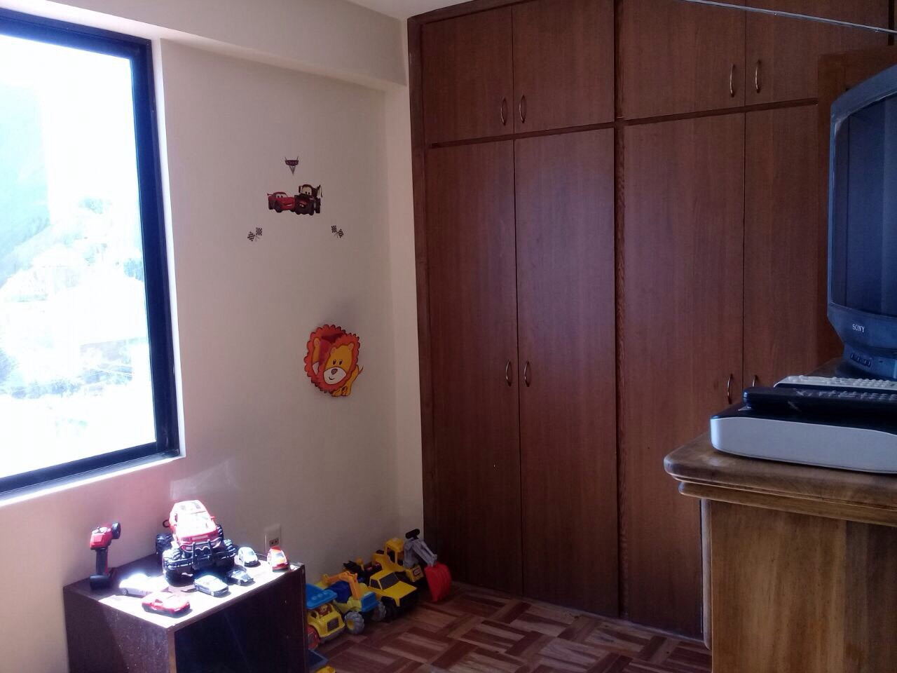 Departamento en Venta(irpavi calle 18)  Foto 11