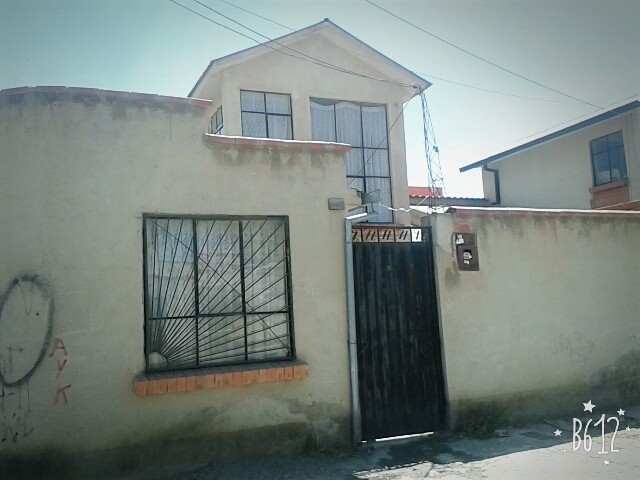 Casa en Villa Adela en El Alto 2 dormitorios 1 baños 4 parqueos Foto 1