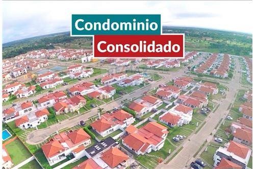 Casa en Urubó en Santa Cruz de la Sierra 5 dormitorios 5 baños 3 parqueos Foto 10