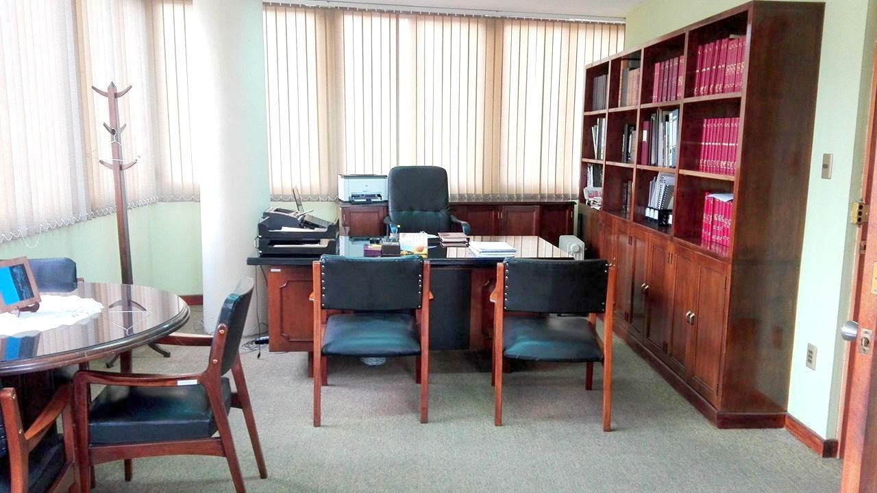 Oficina en AlquilerEdificio Litoral, C/ Colón y Mariscal Santa Cruz  Foto 5