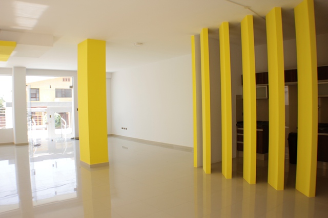 Local comercial en VentaCalle Alcibiades Guzmán casi Av. Santa Cruz Foto 12