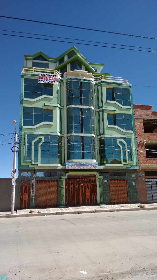 Casa en Villa Bolívar en El Alto 10 dormitorios 5 baños 1 parqueos Foto 1
