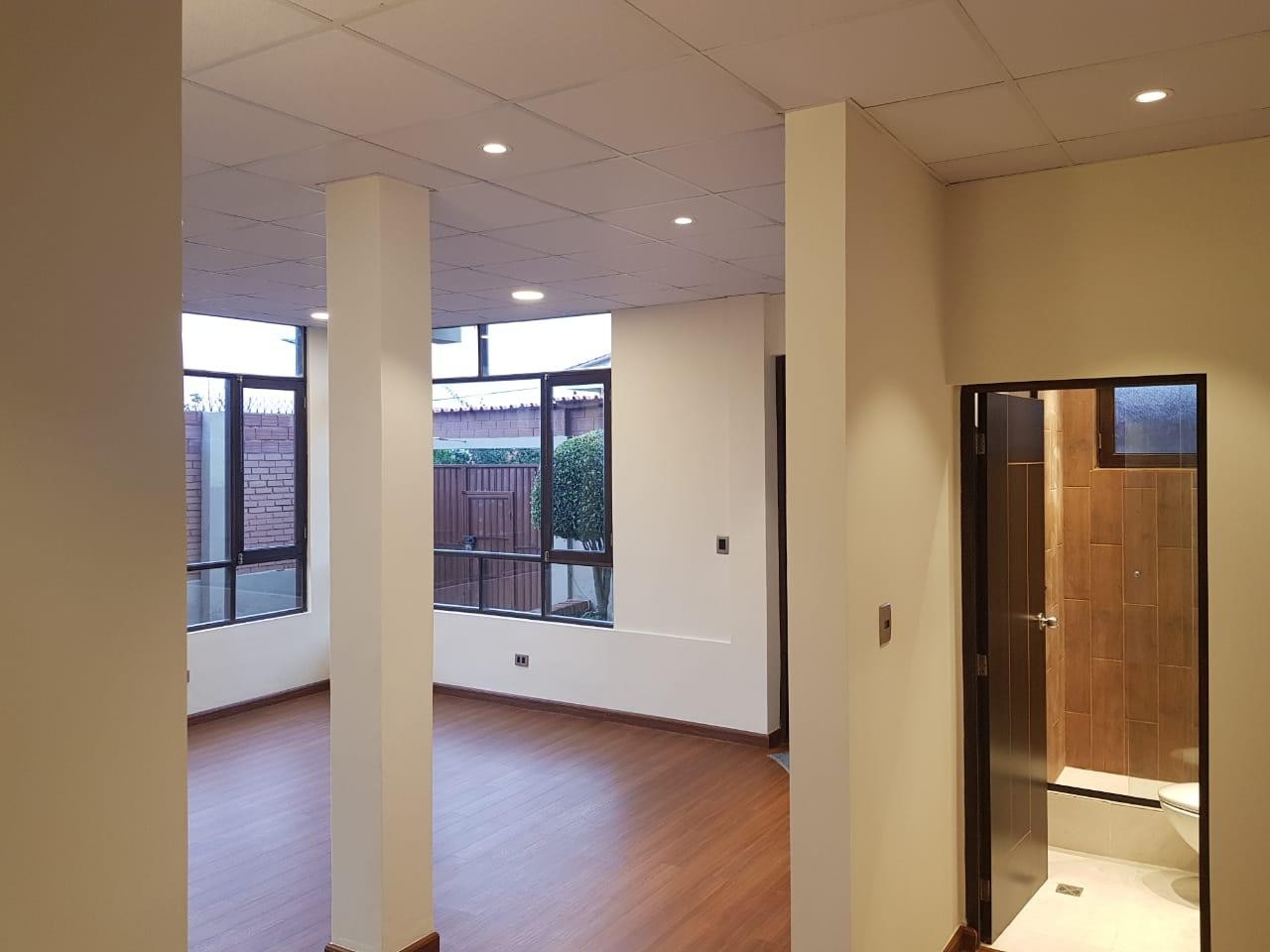 Departamento en Temporal en Cochabamba 3 dormitorios 3 baños 1 parqueos Foto 10