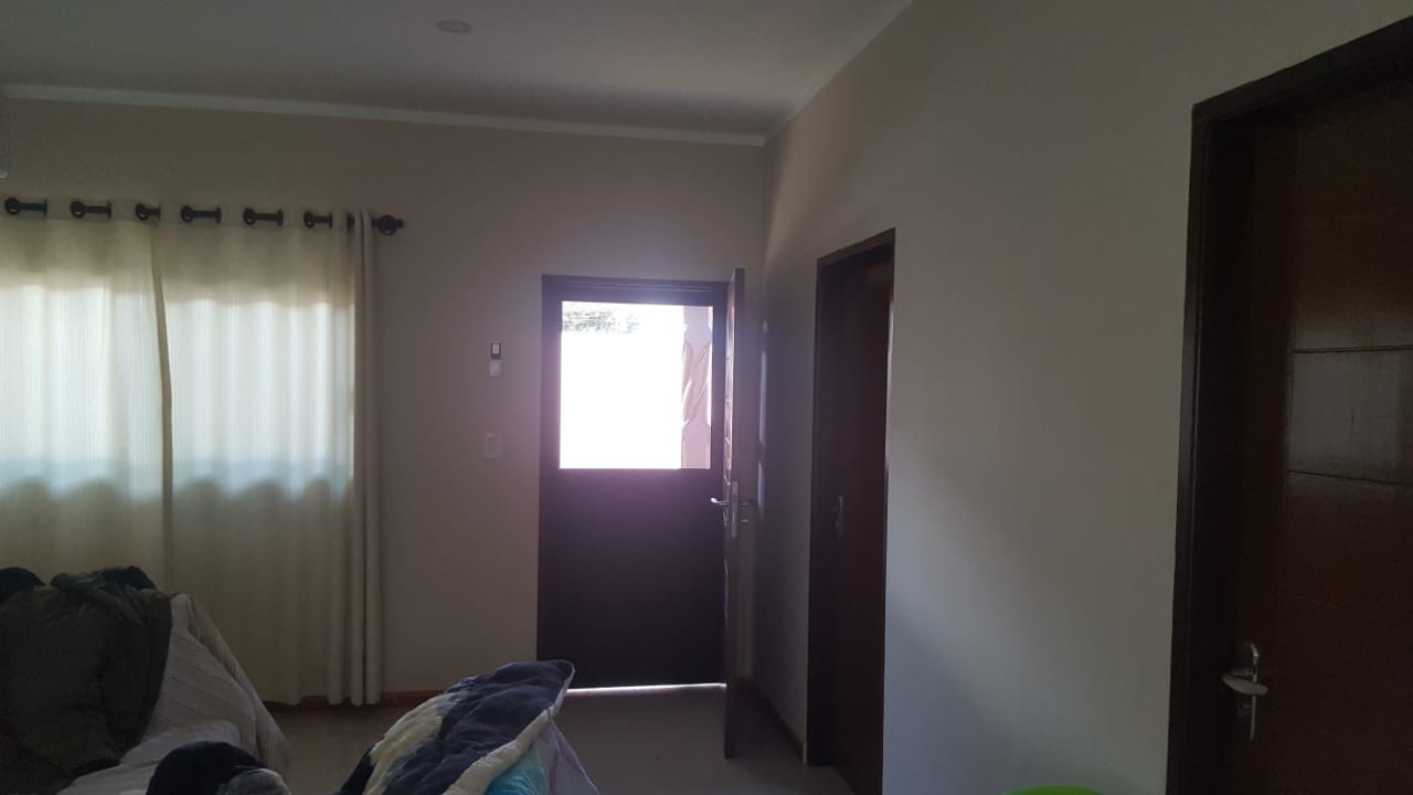 Casa en VentaBarrio GUARACACHI, Av. Rolando de Chazal entre 4to y 5to anillo. Foto 10