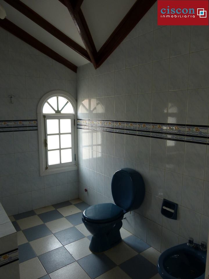 Casa en Irpavi en La Paz 4 dormitorios 6 baños 5 parqueos Foto 18