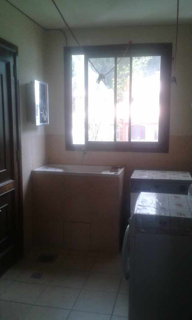 Departamento en VentaAchumani Urbanización Las Violetas (calle 32), Calle Las Rosas Nro2 Foto 2