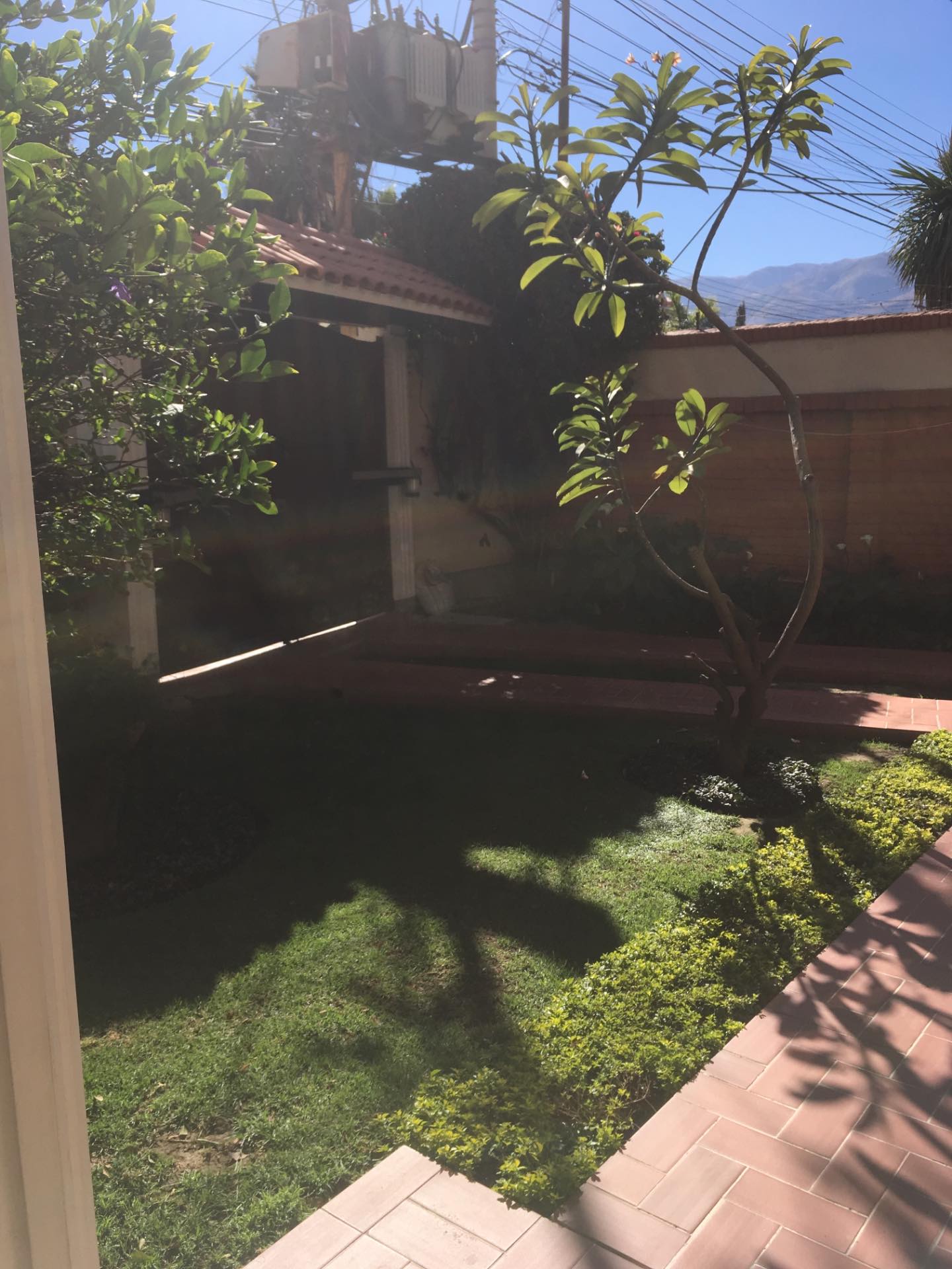 Casa en VentaAv. Villarroel y aniceto padilla 6 dormitorios 5 baños 3 parqueos Foto 8