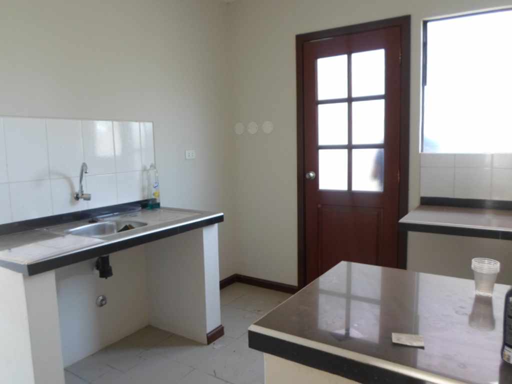 Casa en Carretera Norte en Santa Cruz de la Sierra 2 dormitorios 1 baños 2 parqueos Foto 7