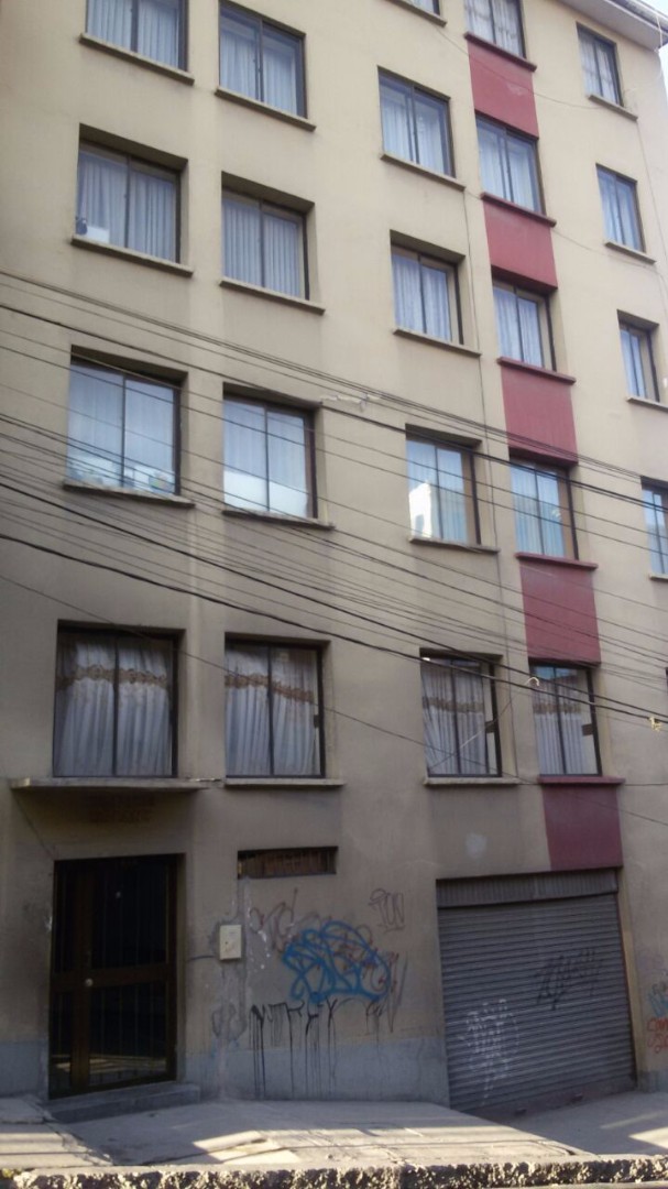 Departamento Calle Indaburo 1316, esquina Colón Foto 1