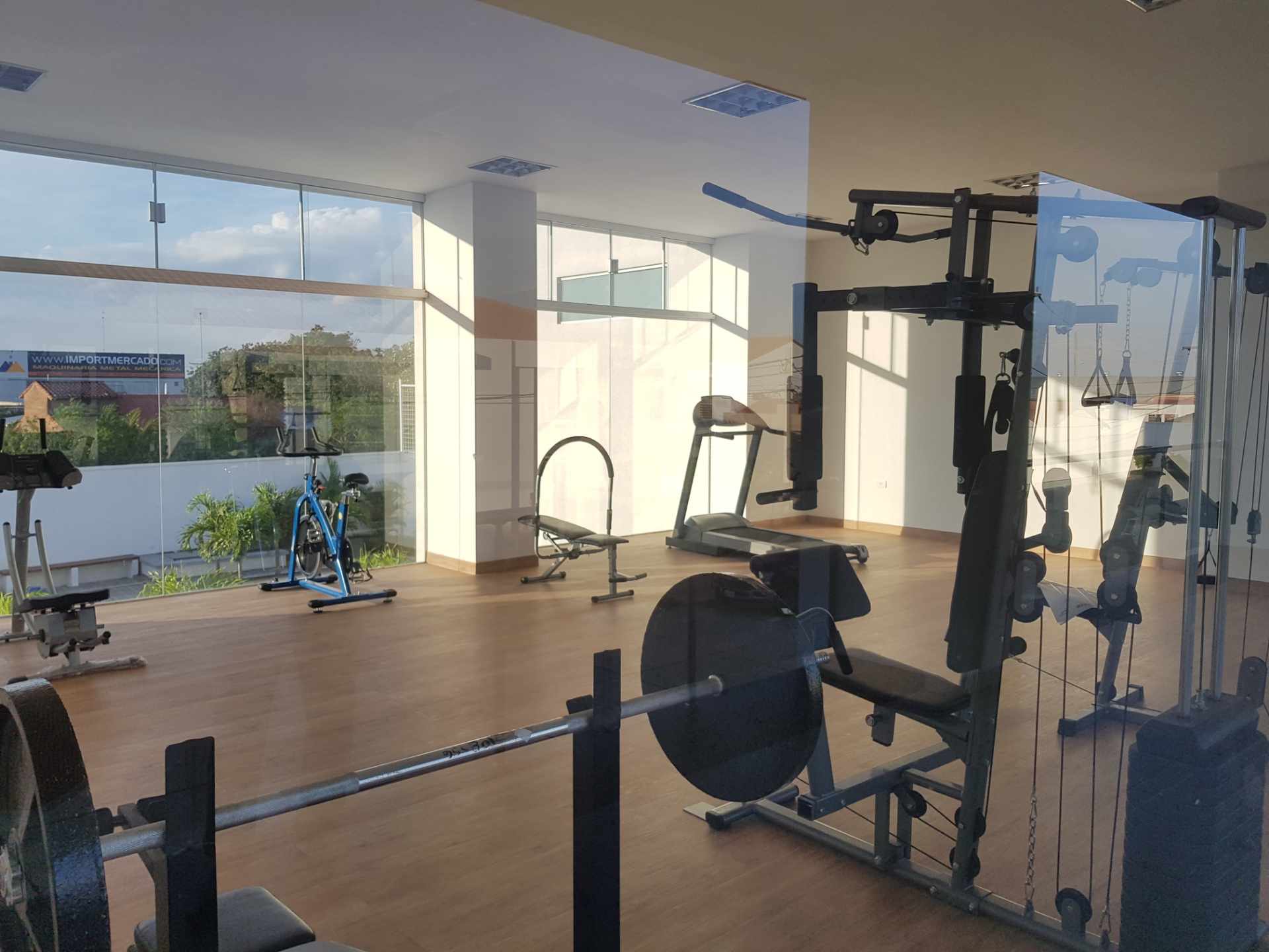 Departamento en AlquilerA MEDIA CUADRA DE LA UNIVERSIDAD CATÓLICA - ZONA NORTE Foto 5