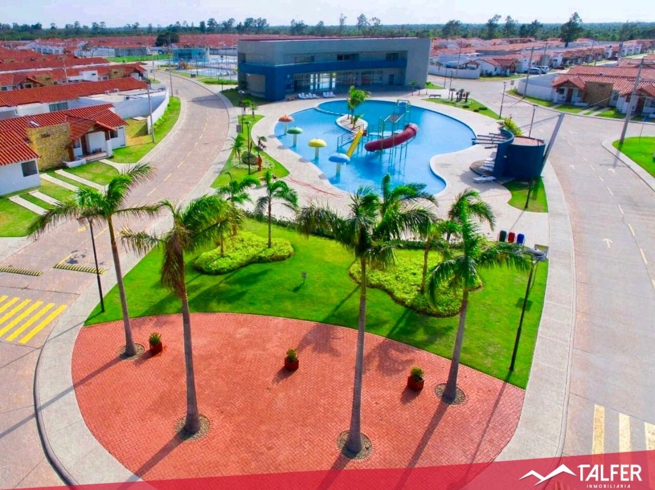 Casa en Carretera Norte en Santa Cruz de la Sierra 5 dormitorios 3 baños 2 parqueos Foto 4