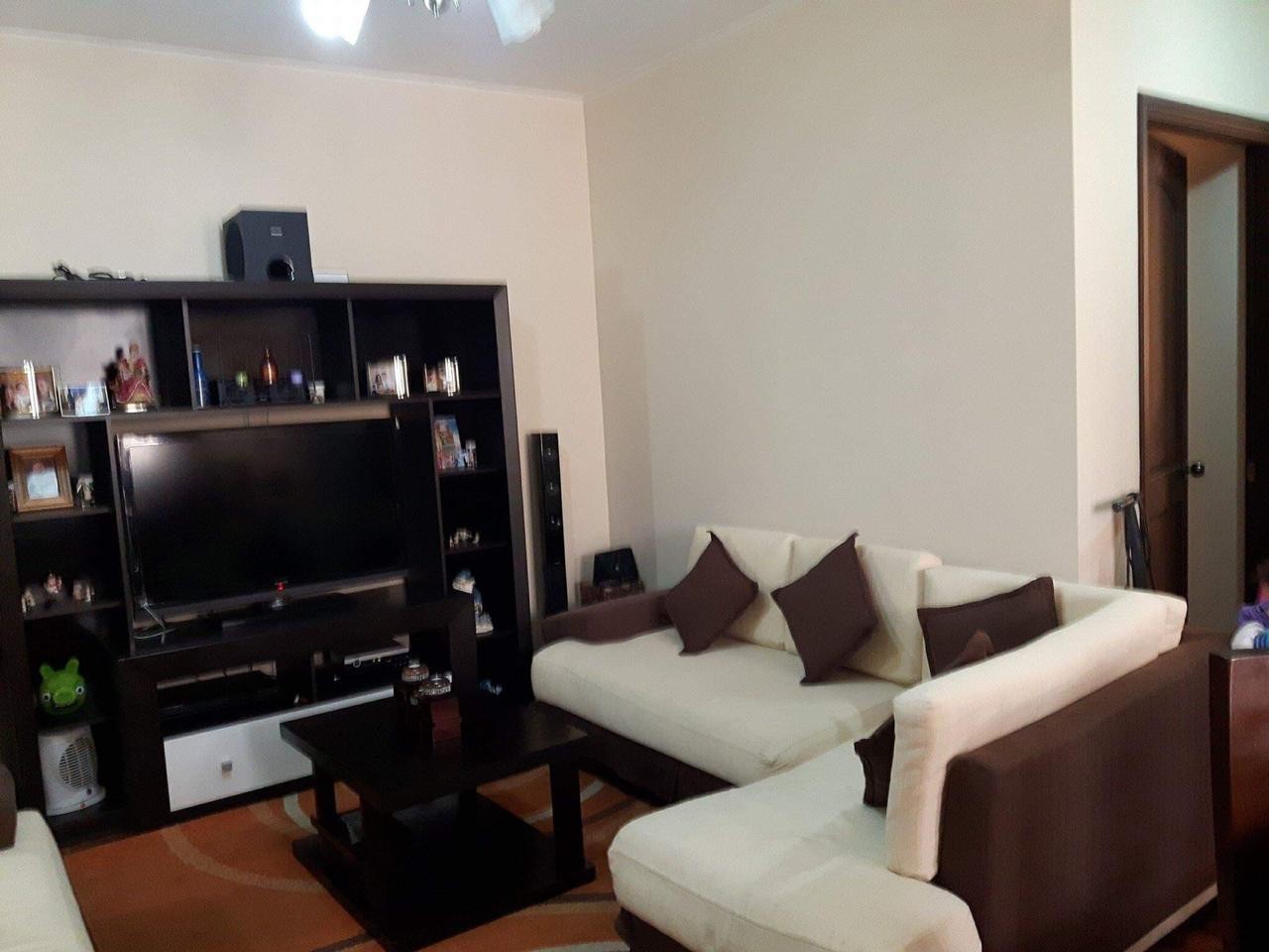 Departamento CALACOTO 25, frente a Mercado y Hospital LOS PINOS Foto 9