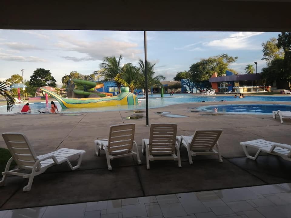 Casa CONDOMINIO SEVILLA LAS TERRAZAS II 
AV. BANZER 7mo ANILLO  Foto 9