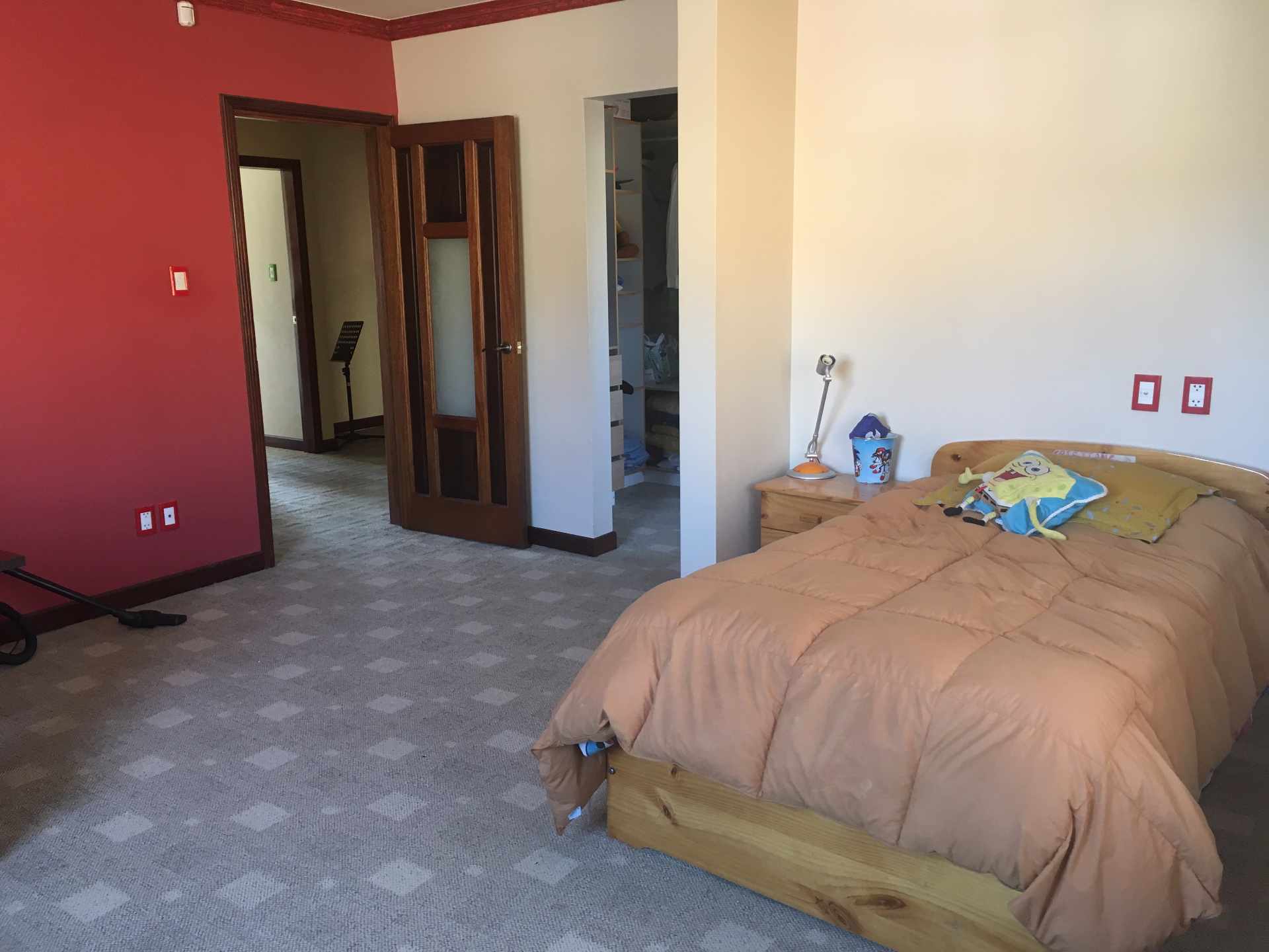 Casa en VentaProlongación Av Las Violetas altura calle 31. Meseta sector Chajtiri Foto 5