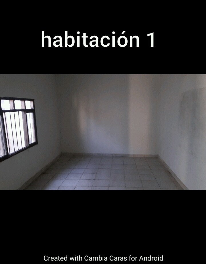 Casa Av. Lujan, calle E. De la esquina del Centro Cultural del Colegio Rancho Nuevo, entrando la 4ta casa, frente a una Canchita de fulbito. Foto 5