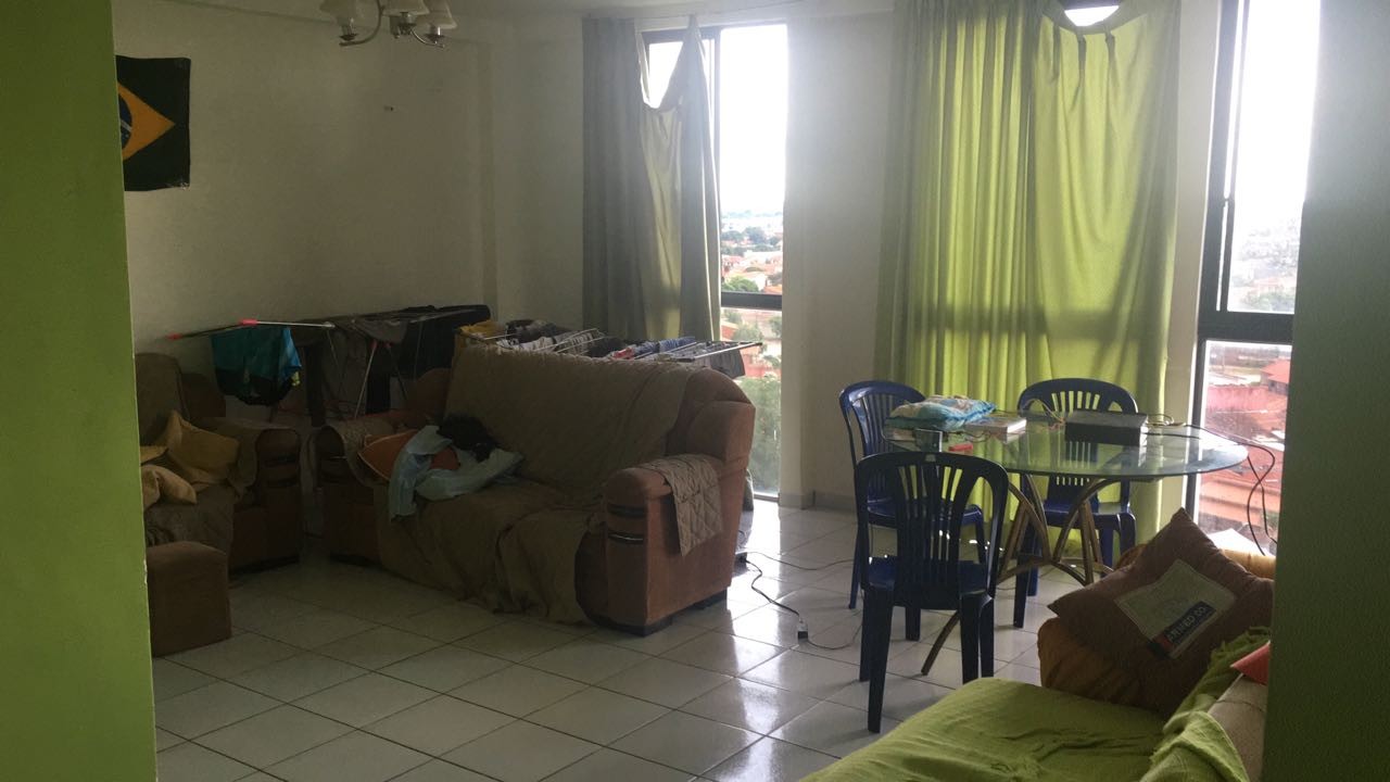 Departamento en AnticréticoEn anticrético dpto. en condominio zona norte km 6 Foto 4