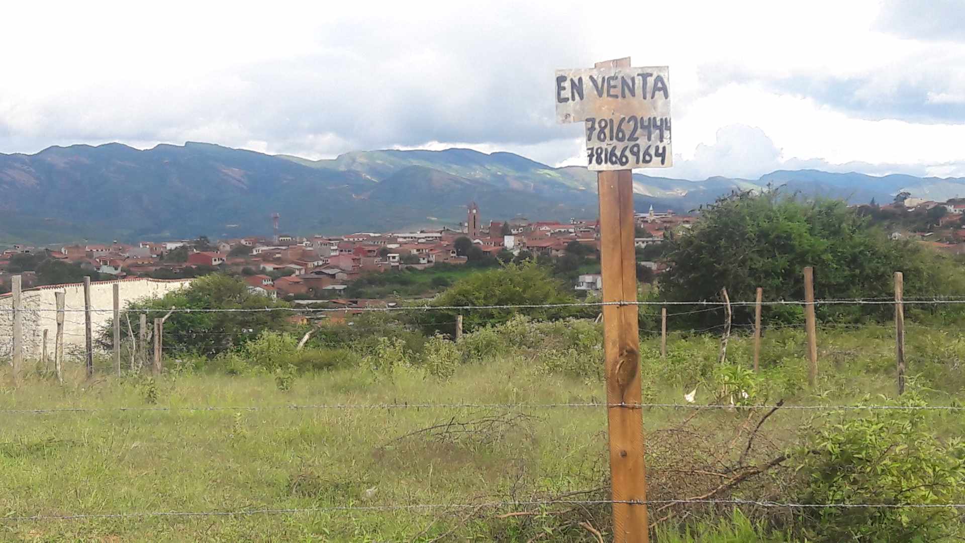 Terreno Vallegrande Santa Cruz Bolivia Foto 1