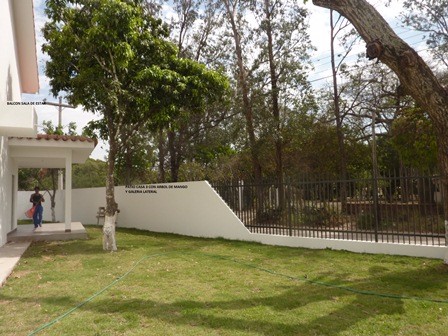 Departamento Urbanizacion San Andres (Entre el séptimo y octavo anillo, sobre la Avenida Blooming) Foto 2