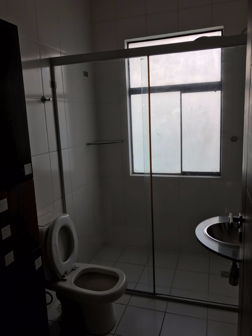 Departamento en Entre 4to y 5to anillo Norte en Santa Cruz de la Sierra 4 dormitorios 5 baños 2 parqueos Foto 2