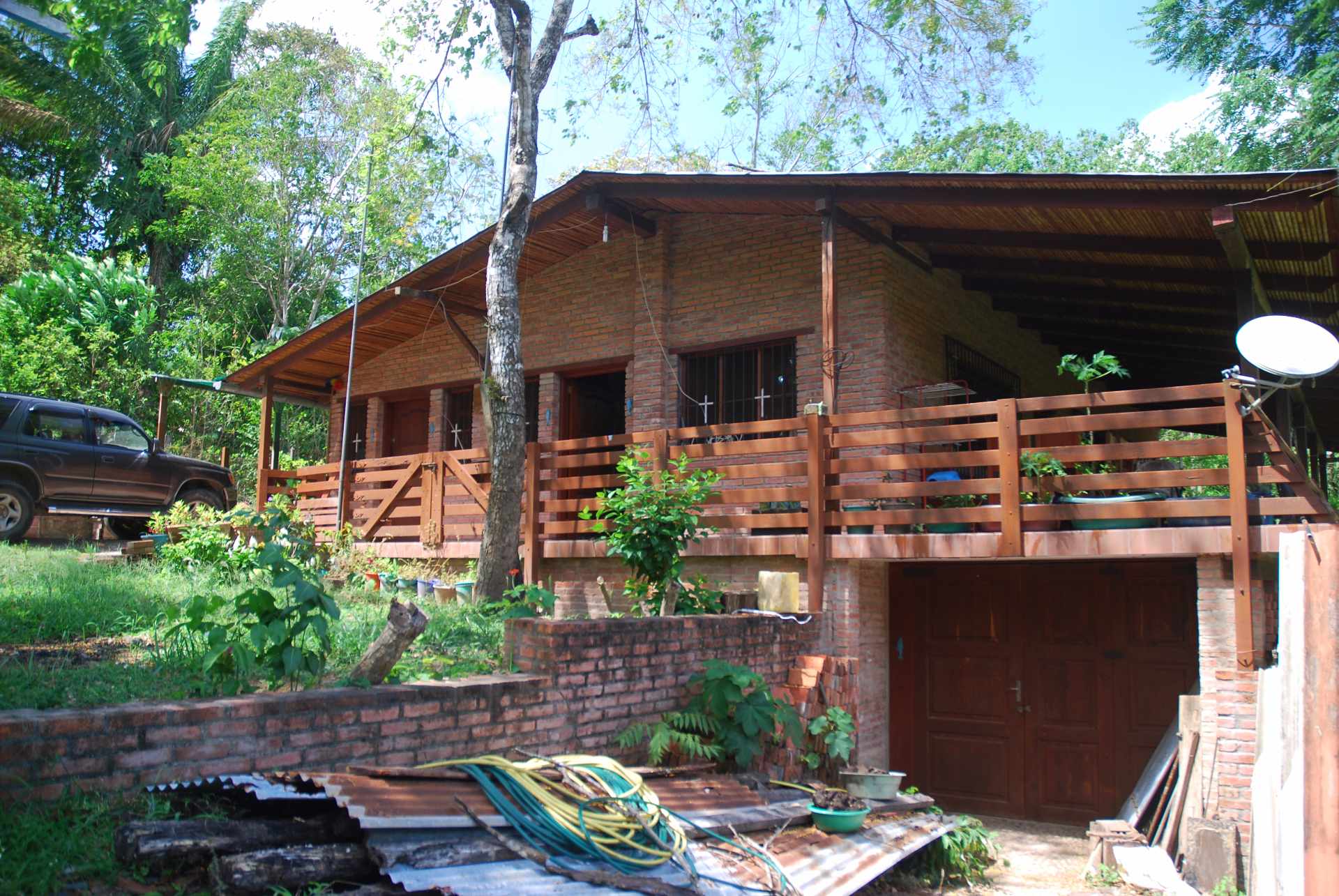 Casa en VentaCerca  de Buena Vista ( 3km) en la Carretera a Cochabamba 3 dormitorios 2 baños 4 parqueos Foto 24