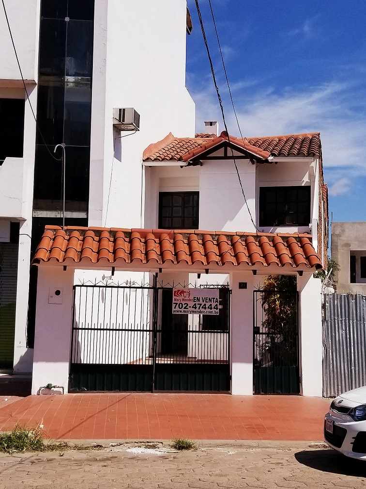 Casa Av. Trinidad Foto 1