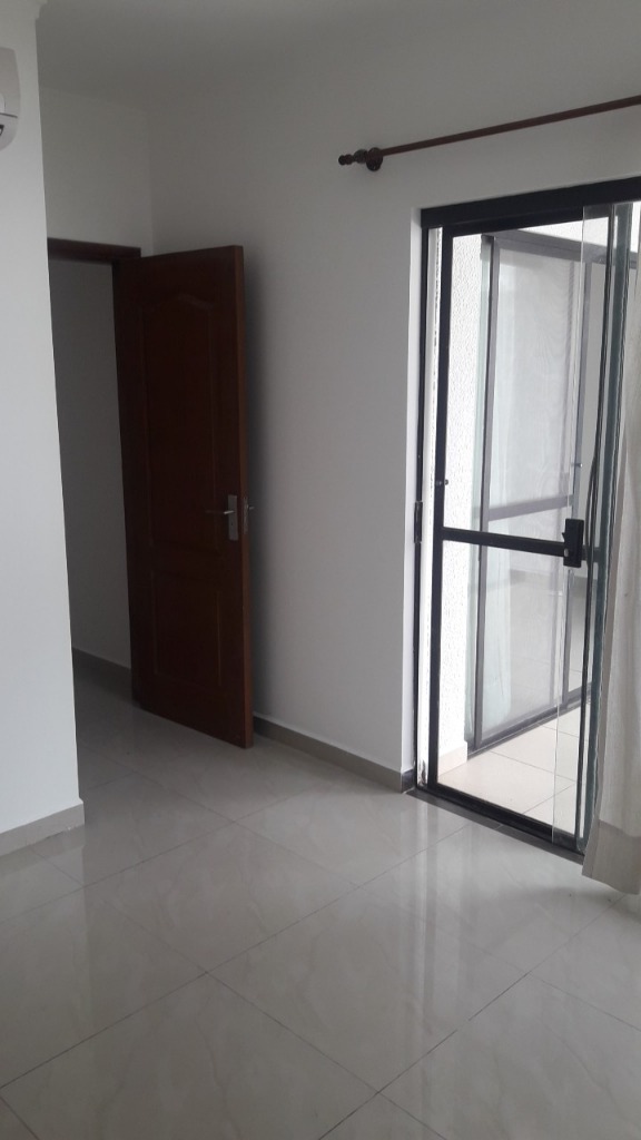 Casa en AlquilerZONA NORTE, CONDOMINIO LA PRADERA 3 dormitorios 2 baños 2 parqueos Foto 6