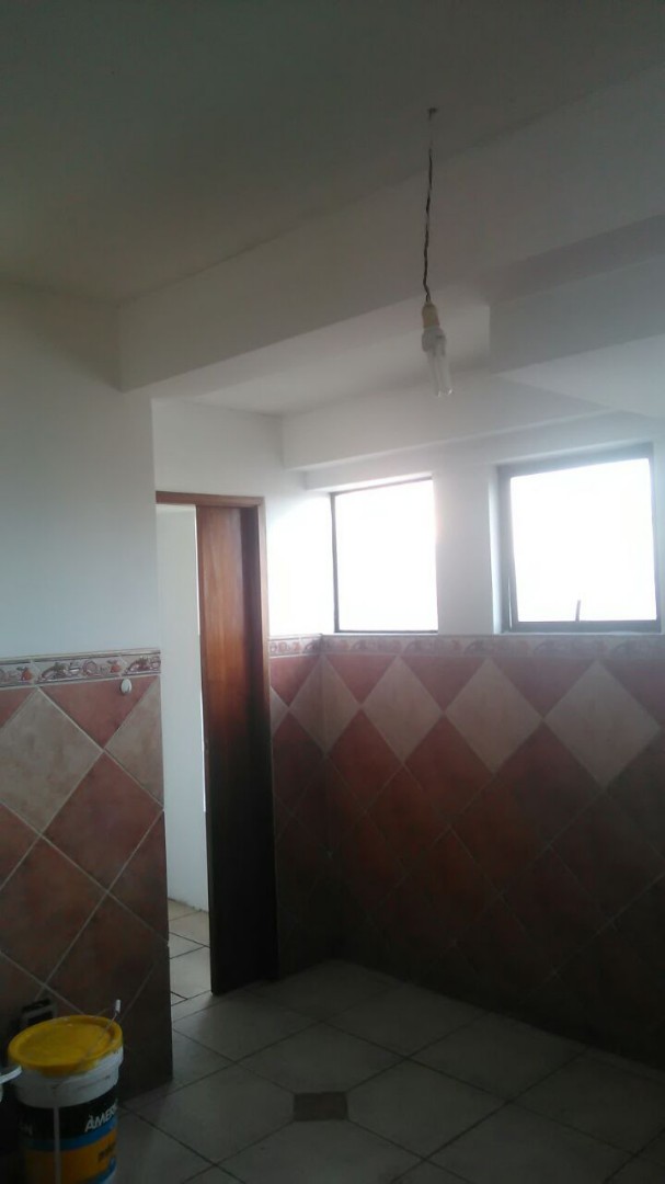 Departamento en San Pedro en La Paz 4 dormitorios 3 baños  Foto 3