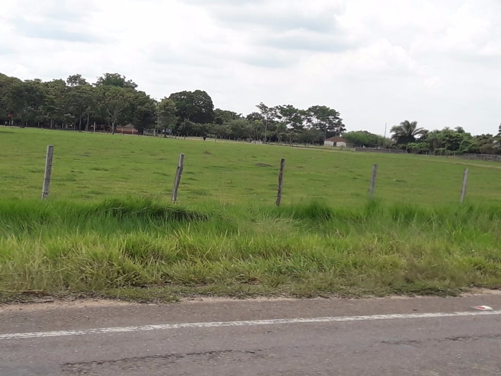 Terreno en VentaWarnes    Foto 2