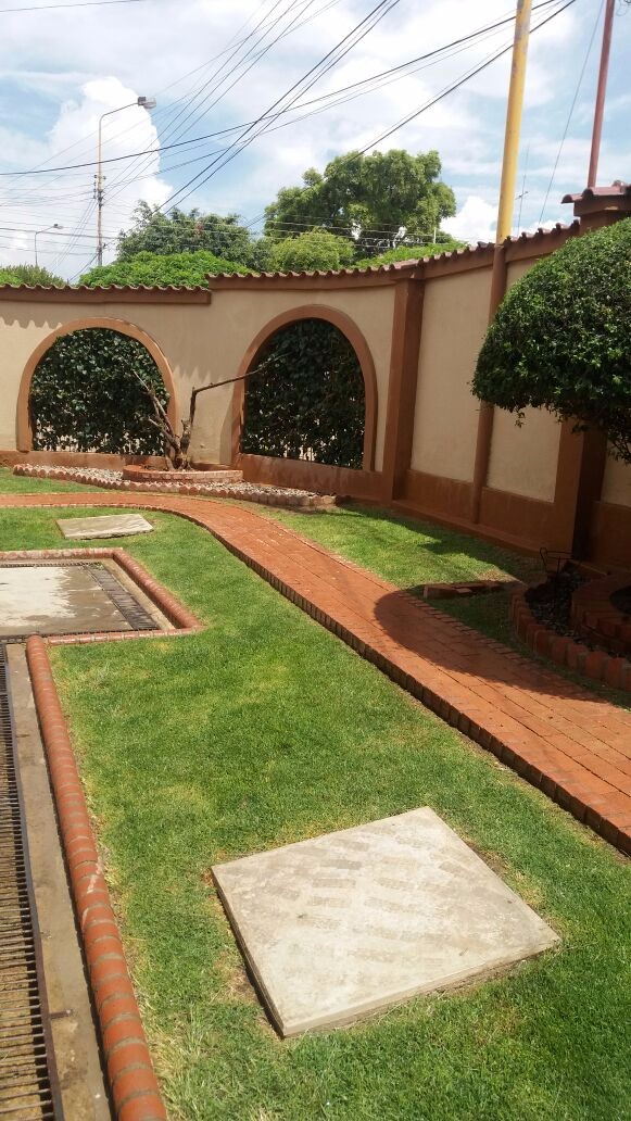 Casa en Pacata en Cochabamba 5 dormitorios 4 baños 3 parqueos Foto 7
