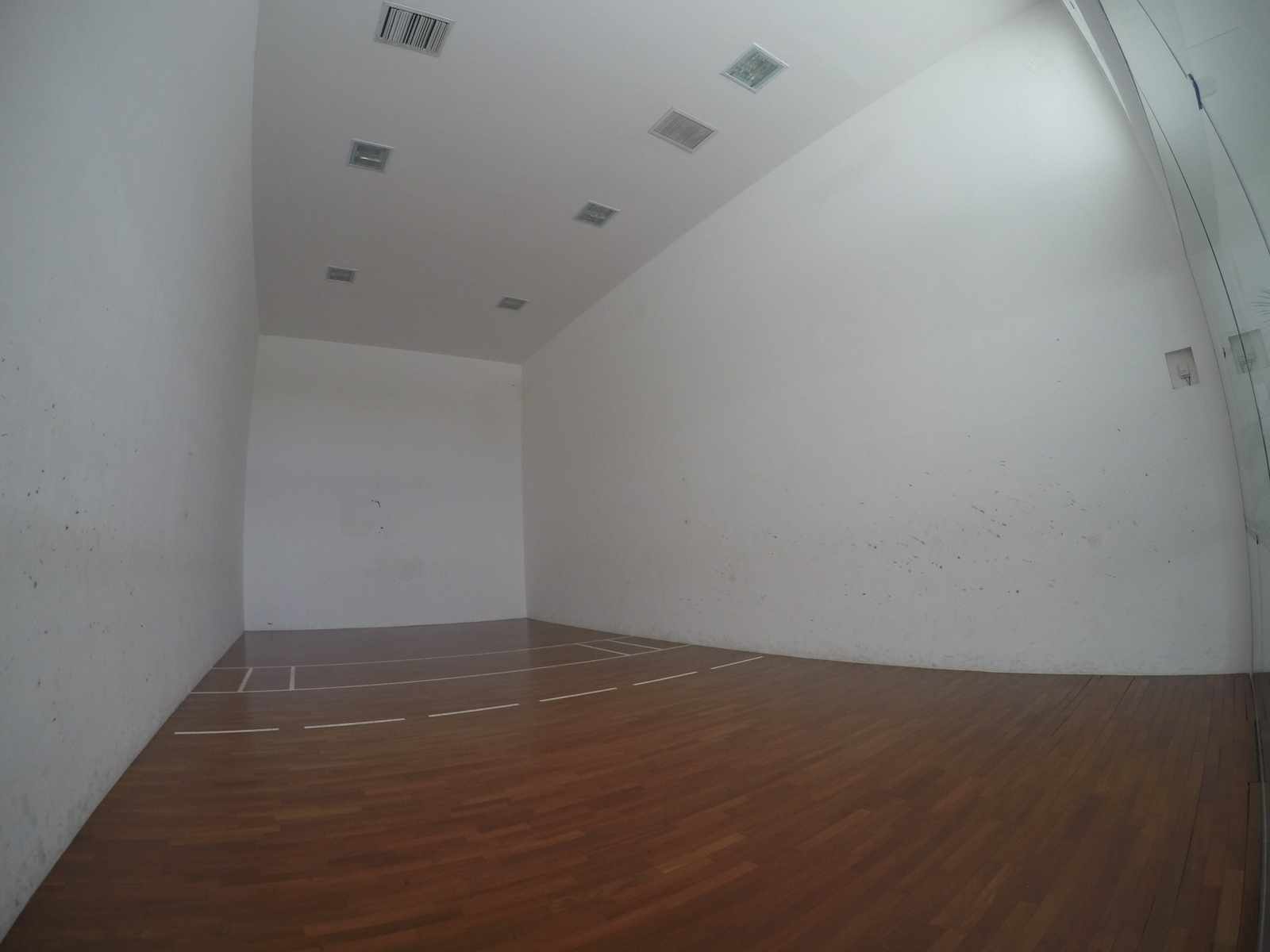 Departamento en AlquilerCondominio Gardenia Torre Norte [Av. Beni y 4to. Anillo, Zona Parque Los Mangales 2], Departamento amoblado en alquiler de 2 suites + escritorio y dependencias con 2 parqueos techados y baulera. [1000$us., expensas incluidas.] Foto 14