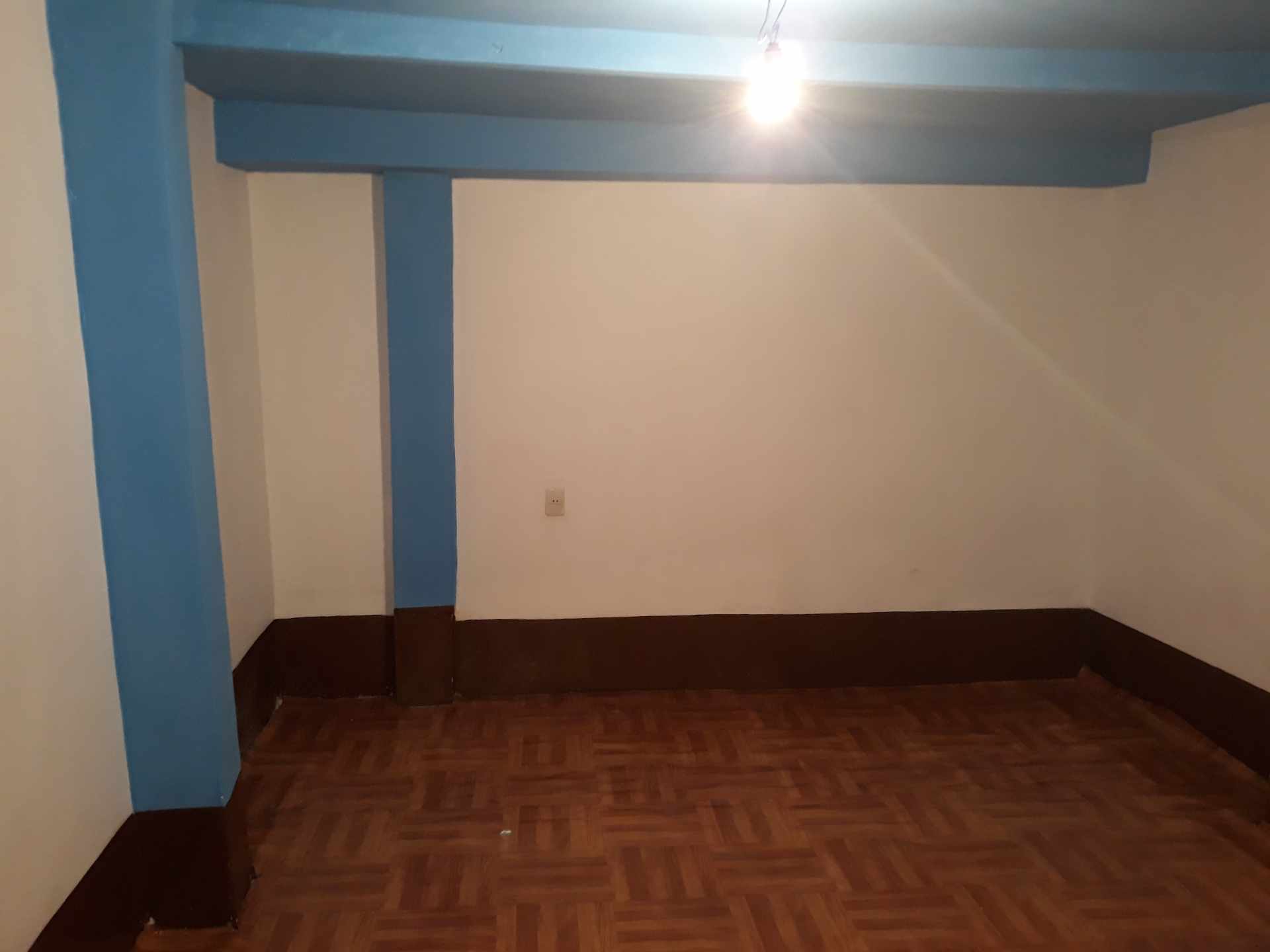 Habitación en Alto Obrajes en La Paz 1 dormitorios 1 baños  Foto 2