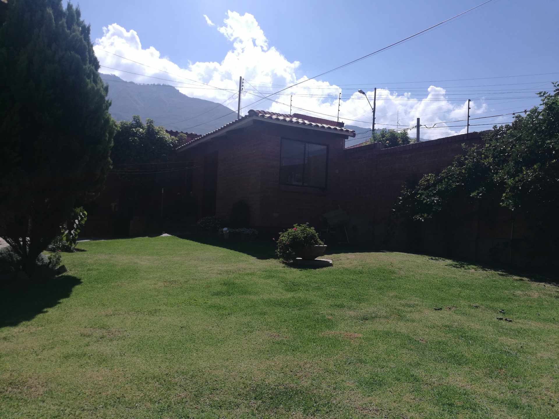 Casa en Villa Taquiña en Cochabamba 3 dormitorios 3 baños 2 parqueos Foto 3
