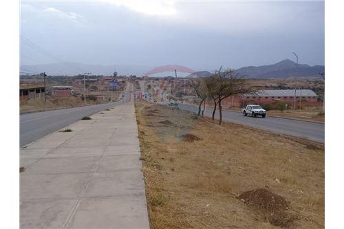 Terreno en Aeropuerto en Tarija    Foto 6