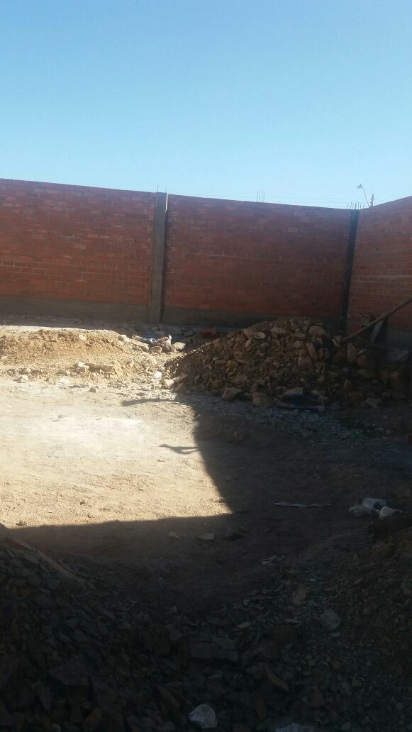Terreno en Achachicala en Oruro    Foto 3